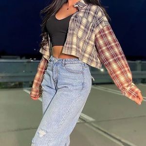 Fashion nova long sleeve cropped flannel tee